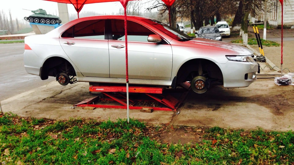 Honda Accord 2.0 Executive 2