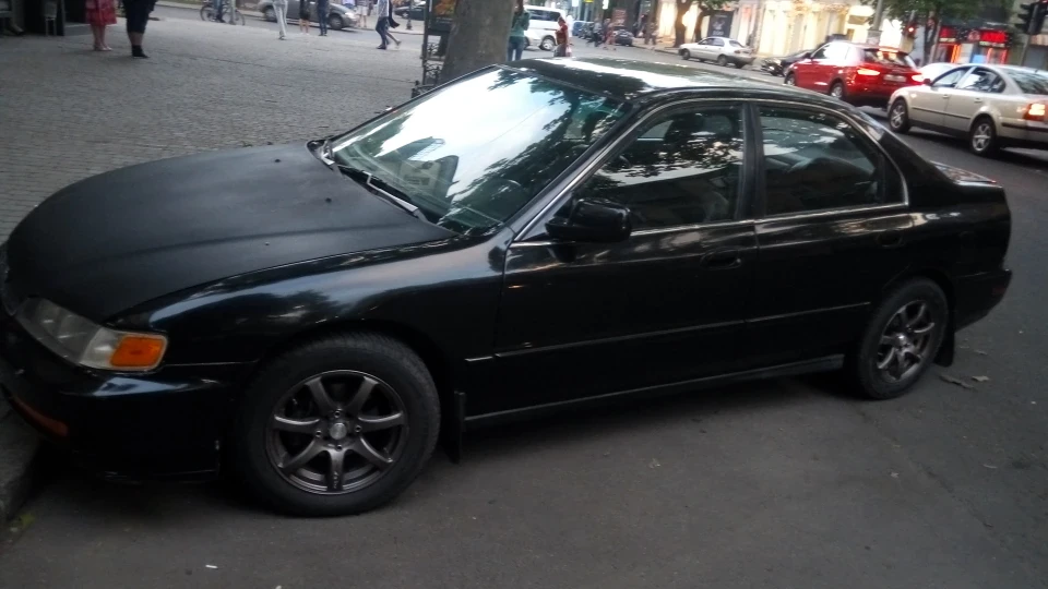 Honda Accord 2.2 2