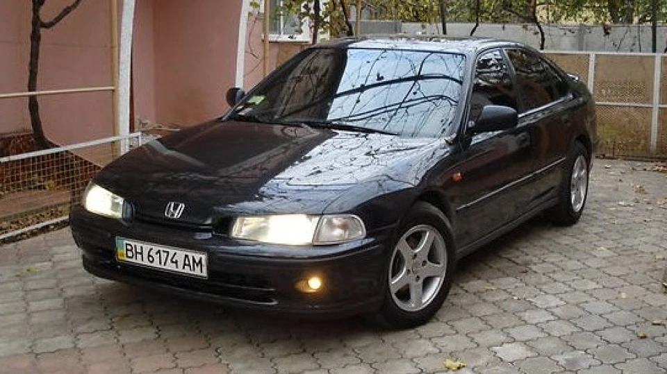 Honda Accord 2.3 SR VTEC 4