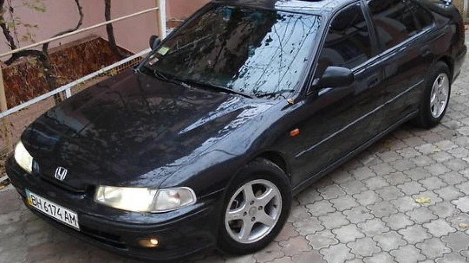 Honda Accord 2.3 SR VTEC 5