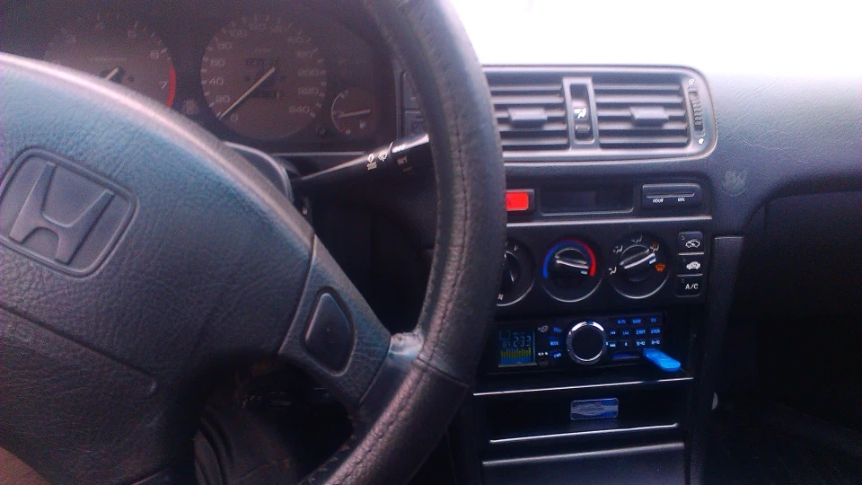 Honda Accord 2,3 5