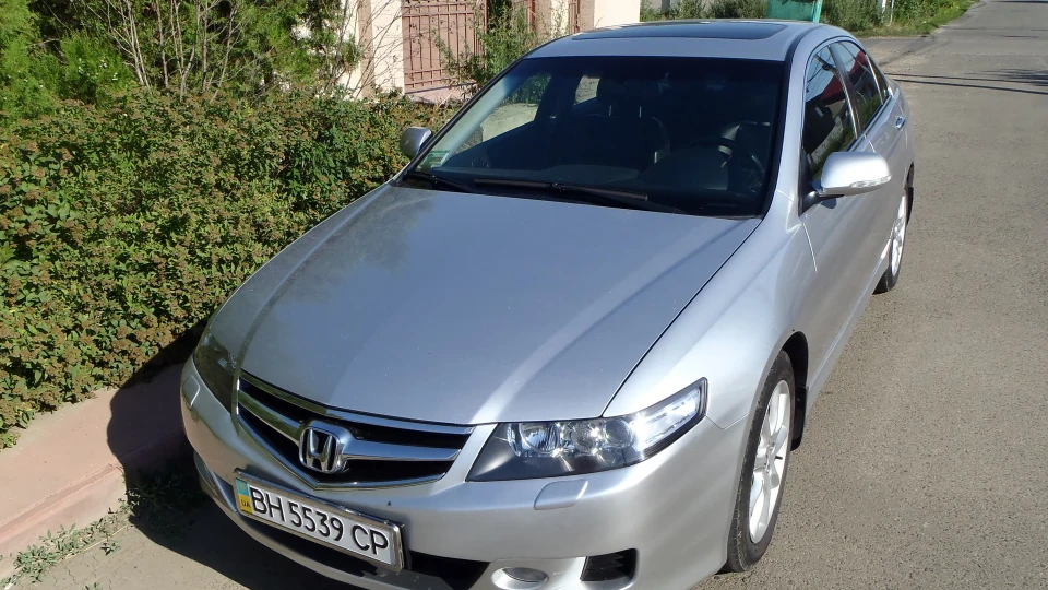 Honda Accord 2.4 EXE Restyle 2