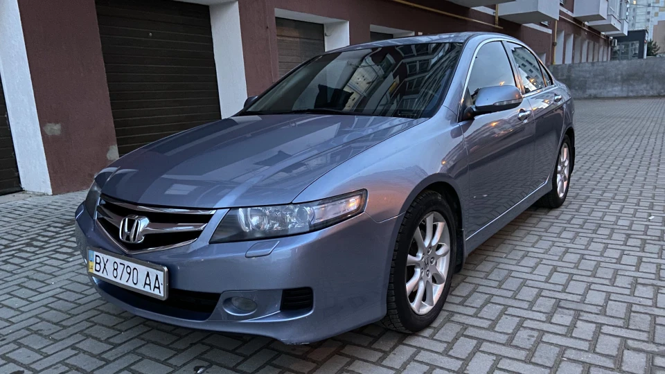 Honda Accord 2.4 EXE 2