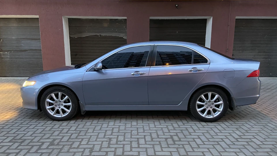 Honda Accord 2.4 EXE 3
