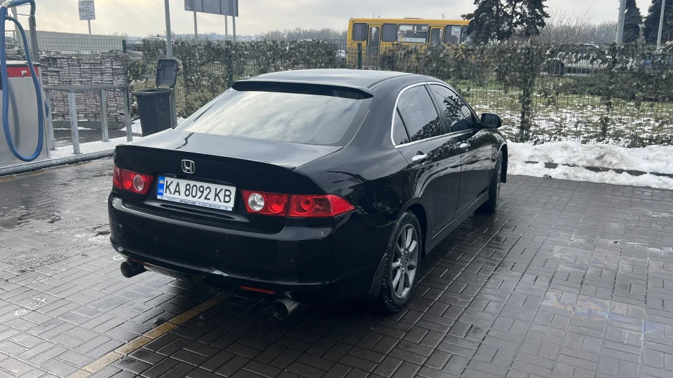 Honda Accord 2.4 Executive S 4