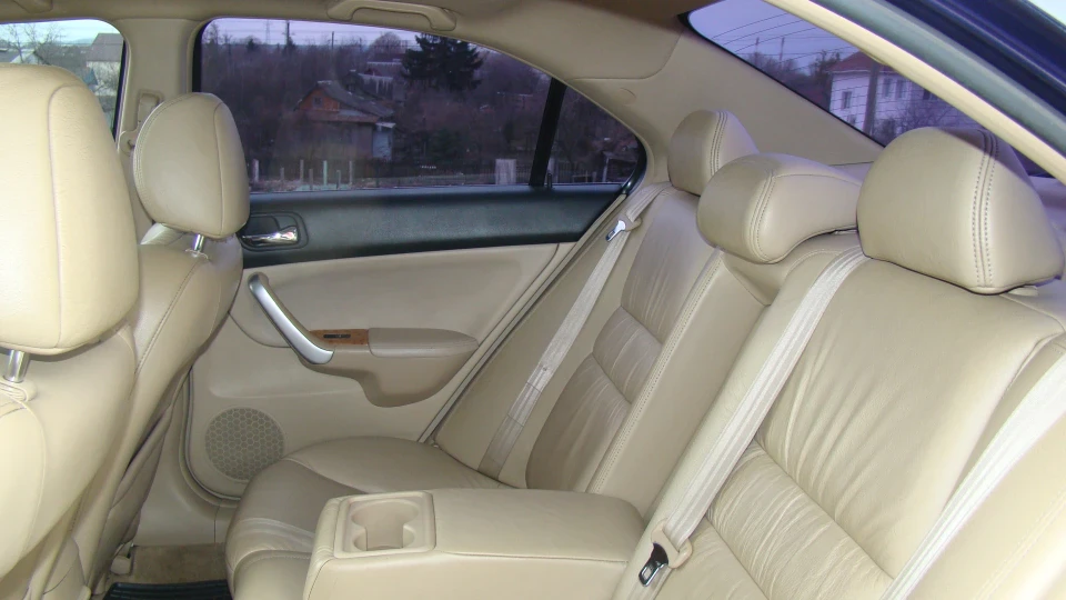 Honda Accord 2,4 Executive 5