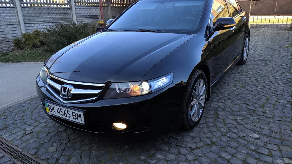 Honda Accord 2,4 EXECUTIVE 5