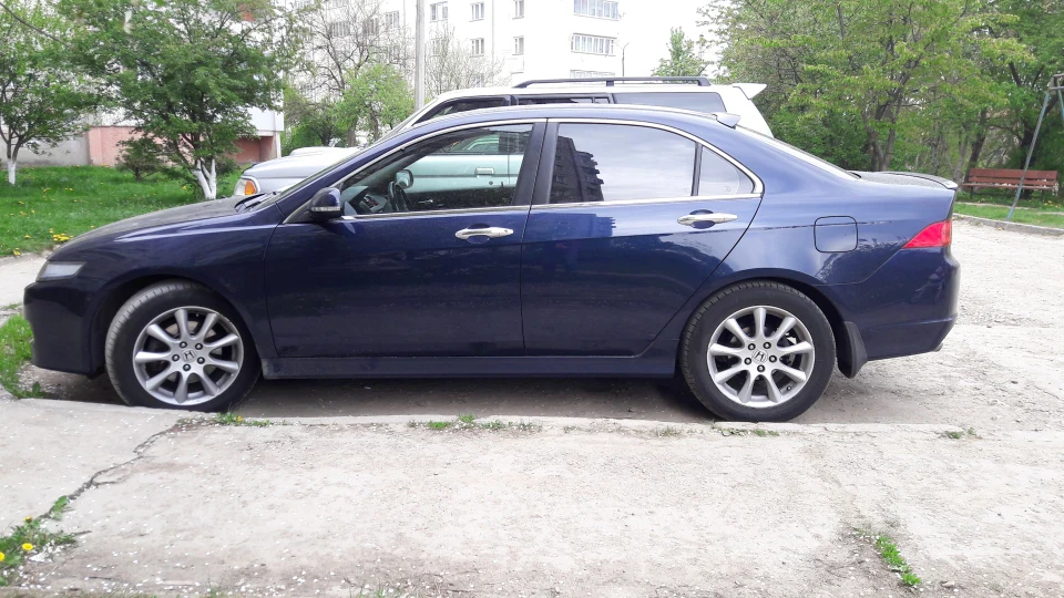 Honda Accord 2.4. MT exe