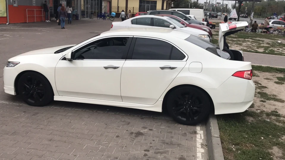 Honda Accord 2.4 TYPE-S 2