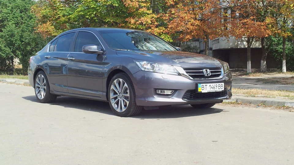 Honda Accord 2.4 陰陽 3