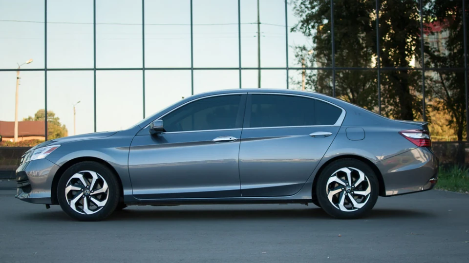 Honda Accord 2.4L EX-L 2