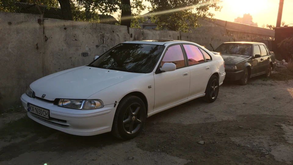 Honda Accord 5G White 2