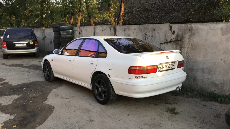 Honda Accord 5G White 3
