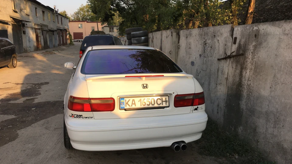 Honda Accord 5G White 4