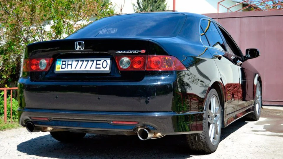 Honda Accord 7 5