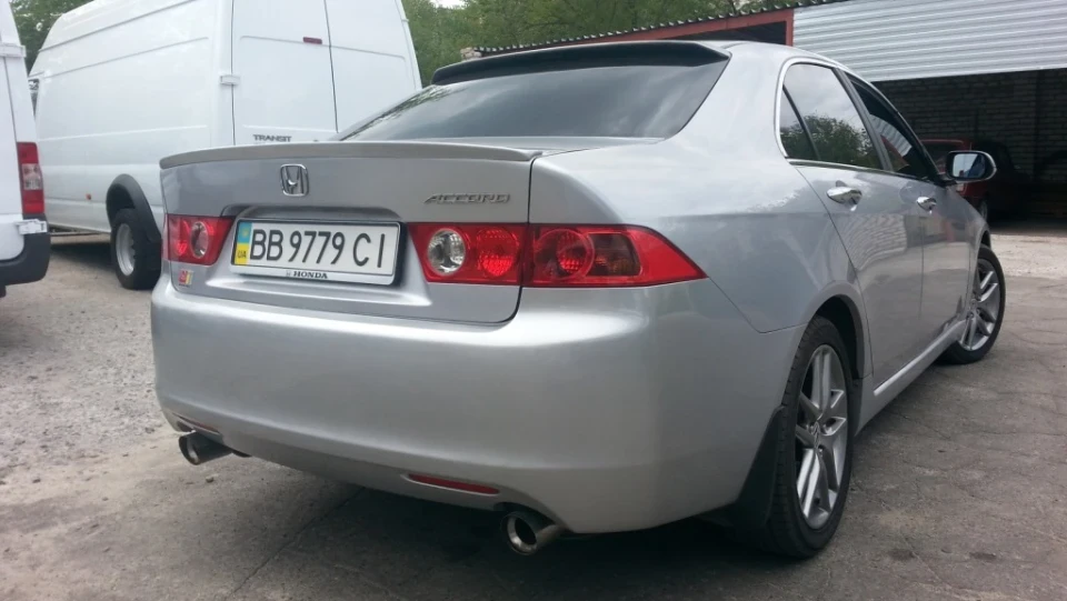 Honda Accord Accordeon Silver 3