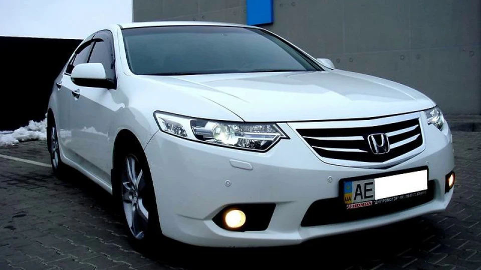 Honda Accord Акордеон