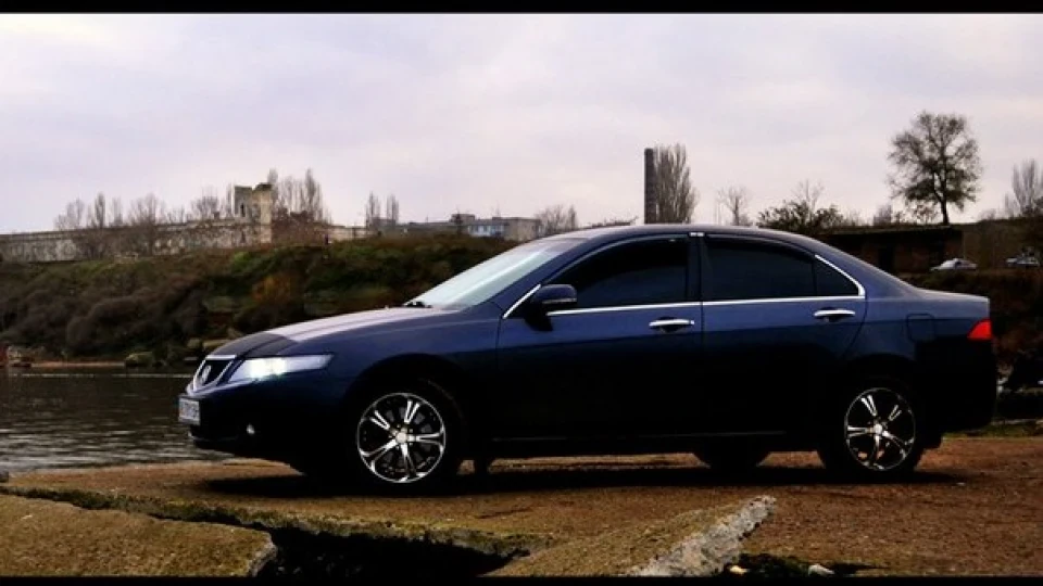 Honda Accord асфальт 3