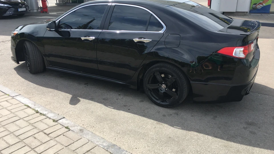 Black 5565 4