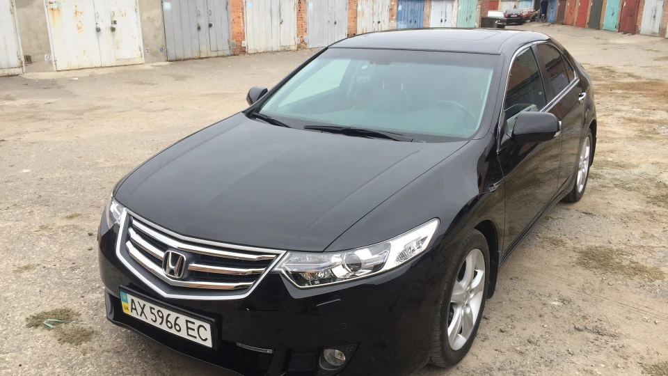 Honda Accord Black Ass 2