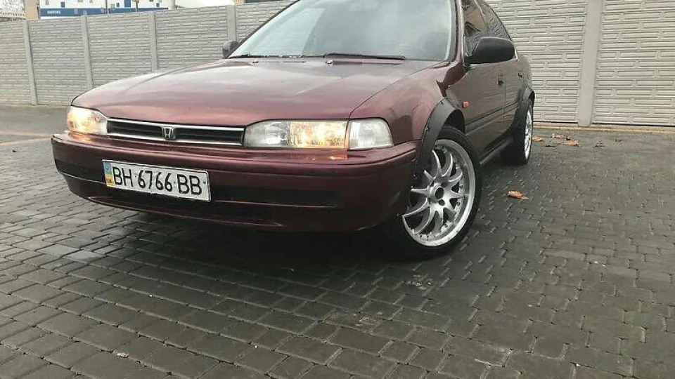 Honda Accord Бадра бабуся) 2