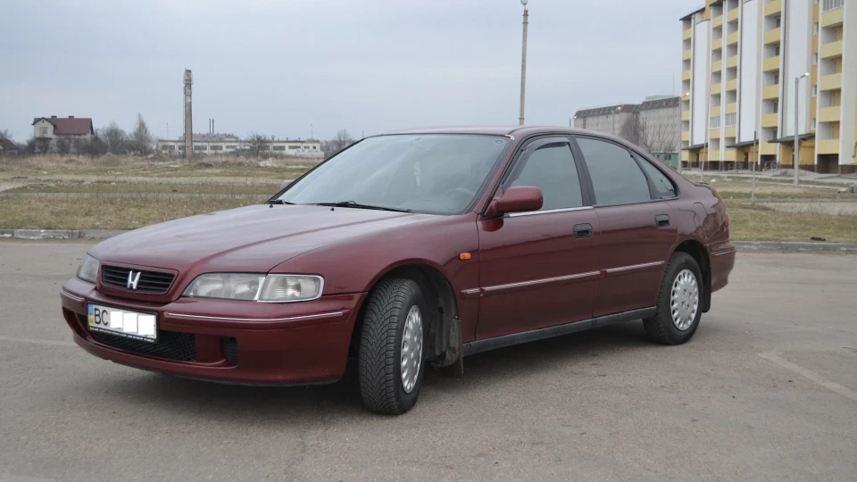 Honda Accord CE7 1.8