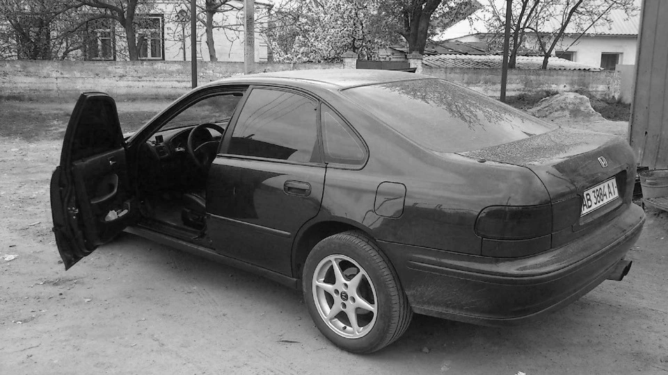 Honda Accord Чорненький бесінок 5