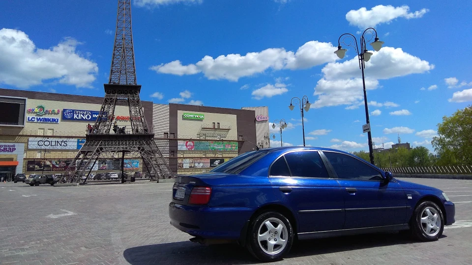 Honda Accord CG8 4