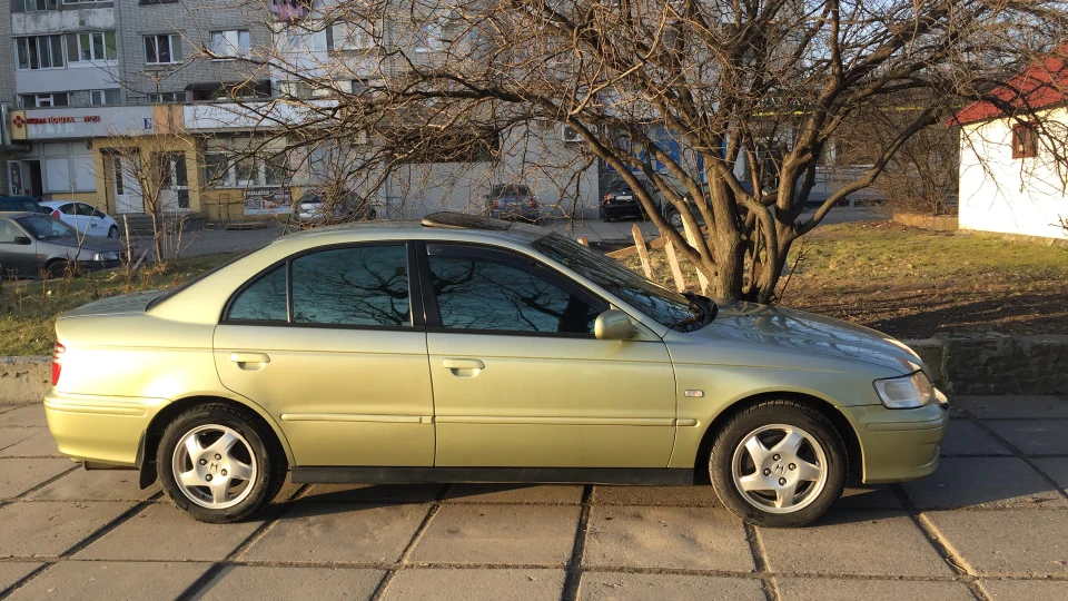 Honda Accord ES