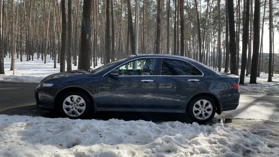 Honda Accord EXECUTIVE 2.0 3