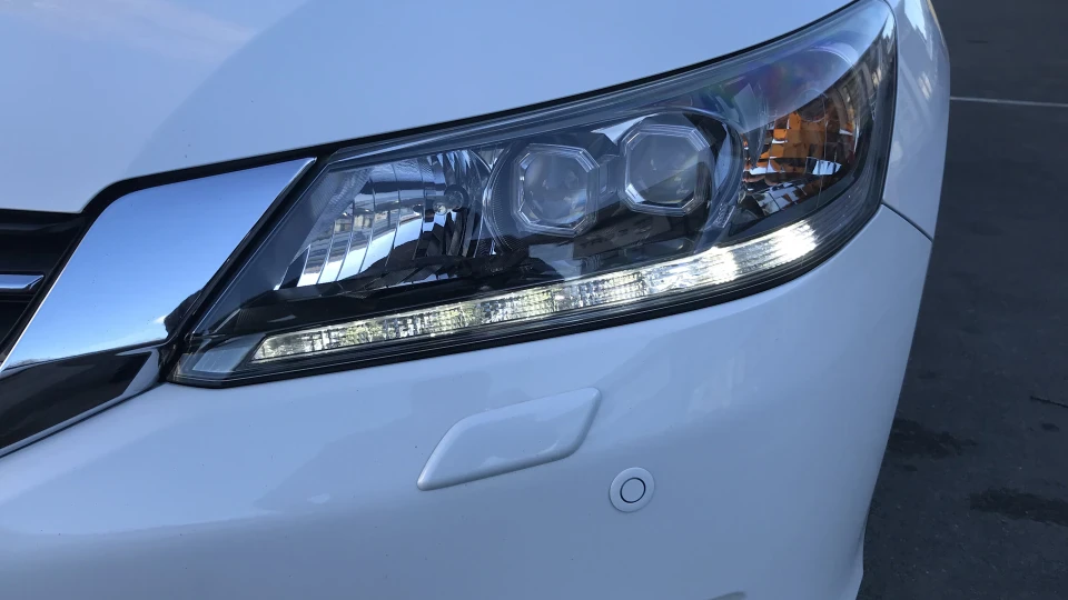 Honda Accord Executive Білий Баян 2