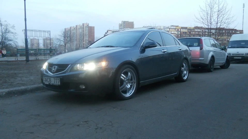 Honda Accord Executive 4