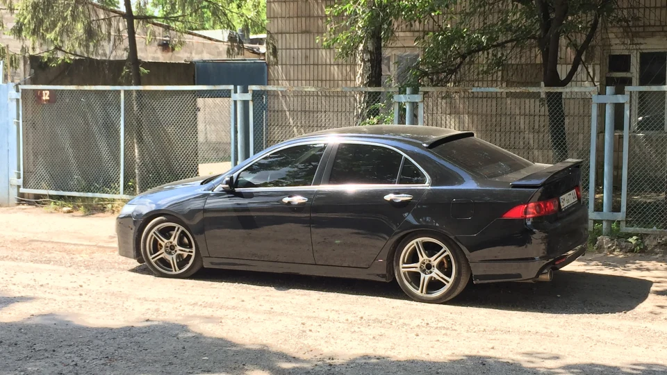 Honda Accord Executive 4