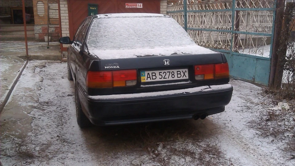 Honda Accord сімейний чортів... диван?