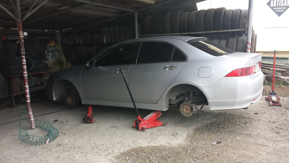 Honda Accord із міста Х 3