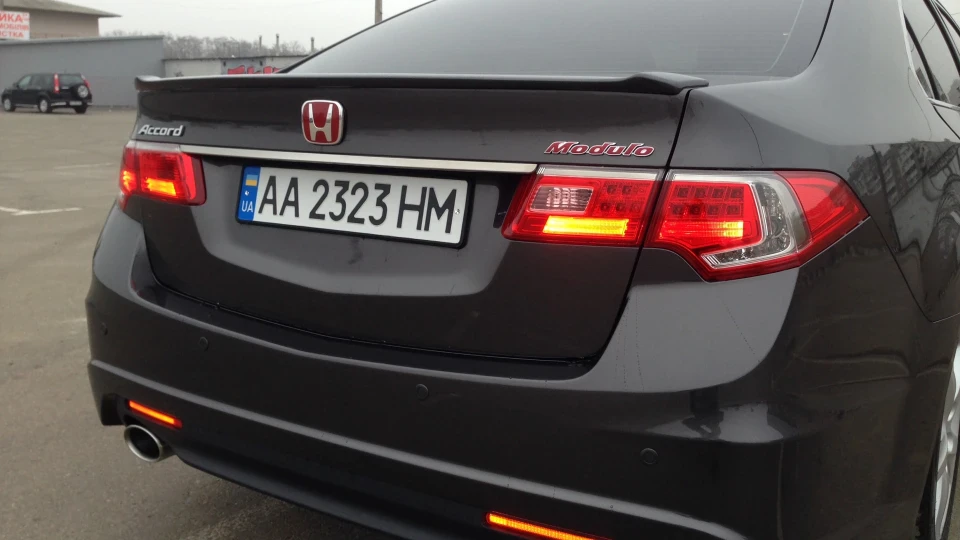 Honda Accord Червононосий хлопець 3