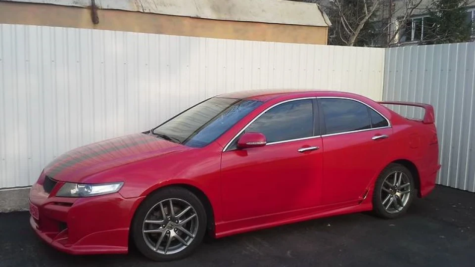 Honda Accord RED 4