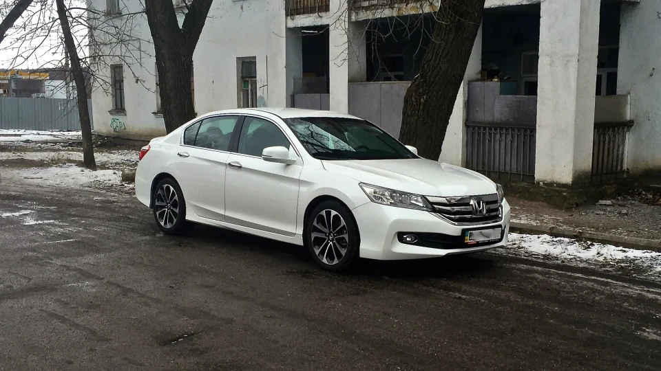 Honda Accord рестайлінг 2015