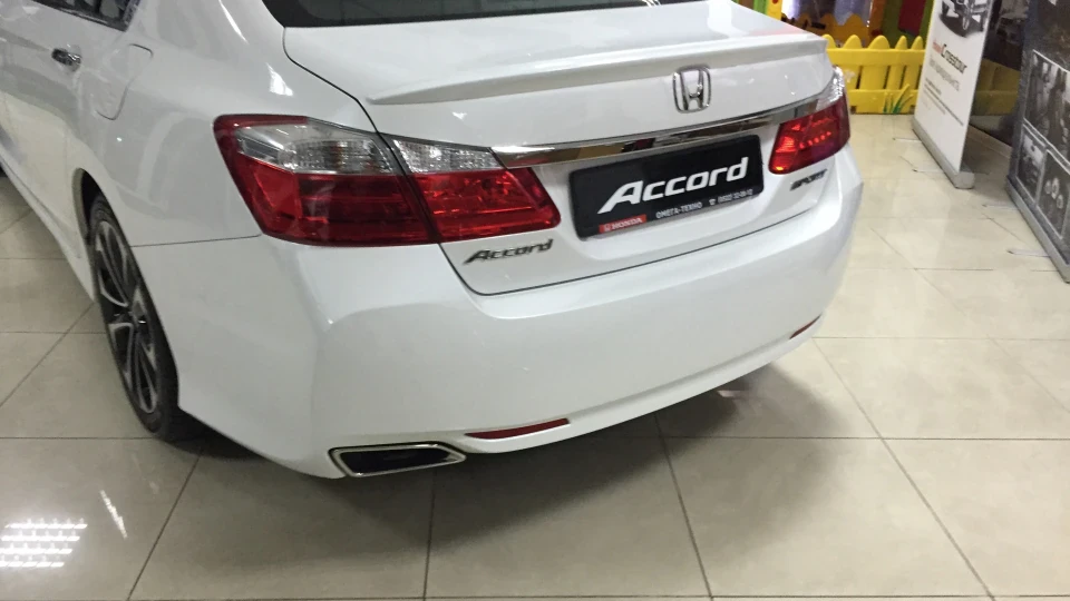 Honda Accord рестайлінг 2015 4