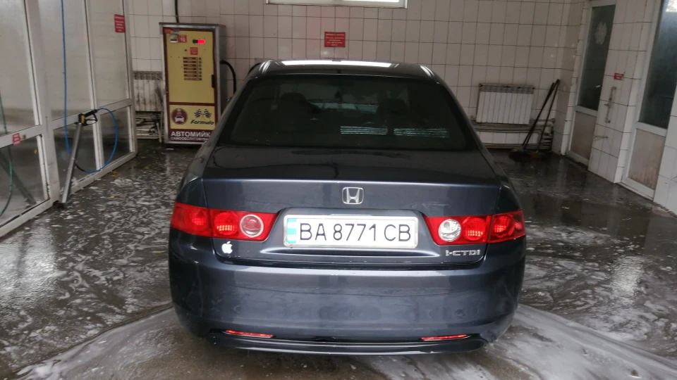 Honda Accord Сірий металік 2.2 дизель 2