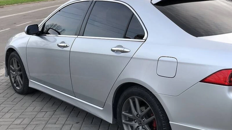 Honda Accord Сірий металік 2.4 4