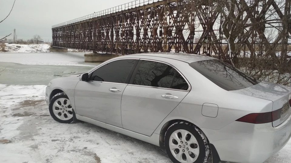 Honda Accord Silver Bayan 2.0 AT 3