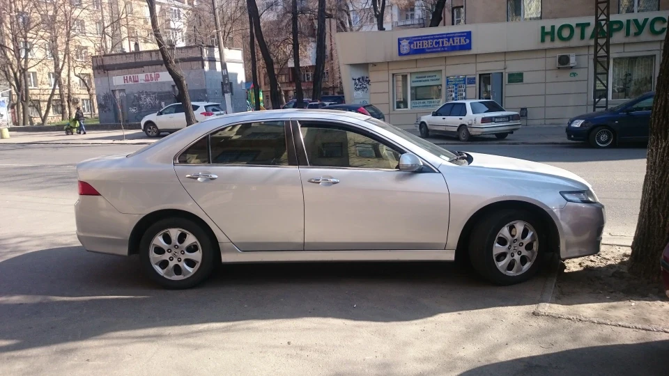 Honda Accord <Silver 3