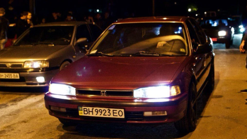 Honda Accord Тарілочка 2,2 (150 HP) 2