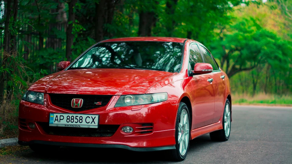 Honda Accord тупес