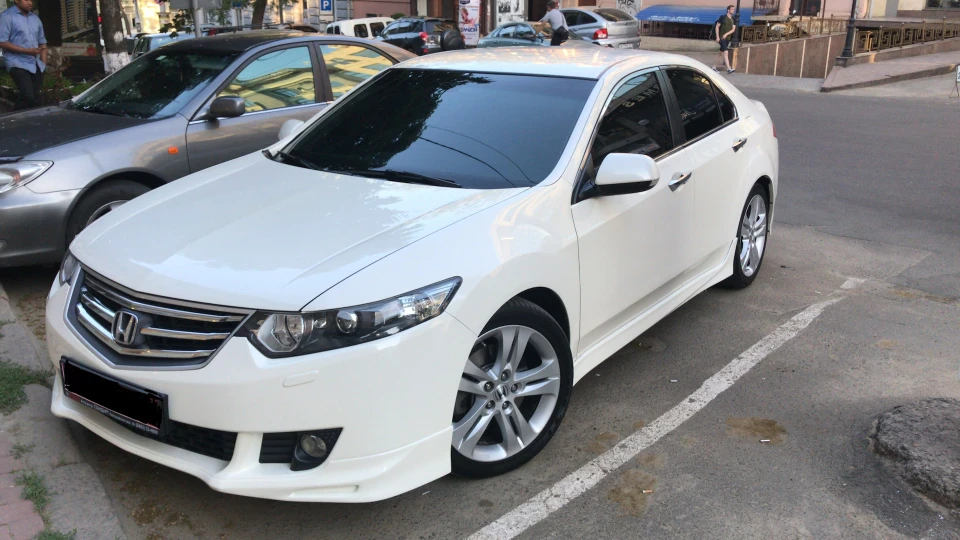 Honda Accord Type S 2