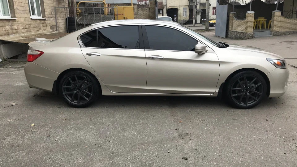 Honda Accord USA 5