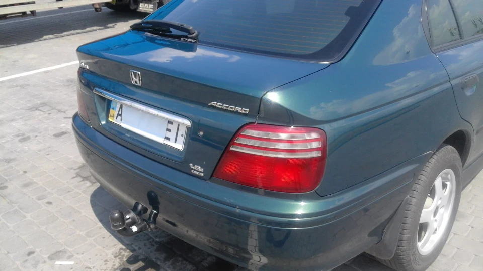 Honda Accord зелений хамелеон 2