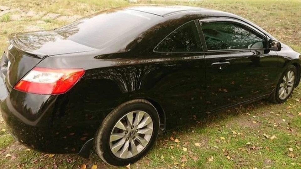Honda Civic Coupe 友達 2