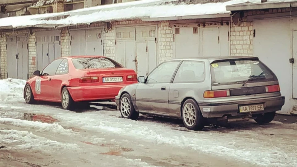 Honda Civic Coupe EJ2 Aki 2